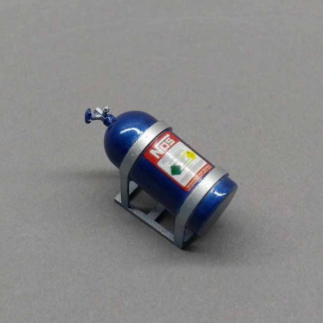 Yamamoto Model Parts Nitro Bottle lahev na model s držákem