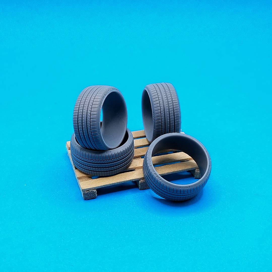 Yamamoto Stretched Tyres 18 pneumatiky pro model 3D tisk