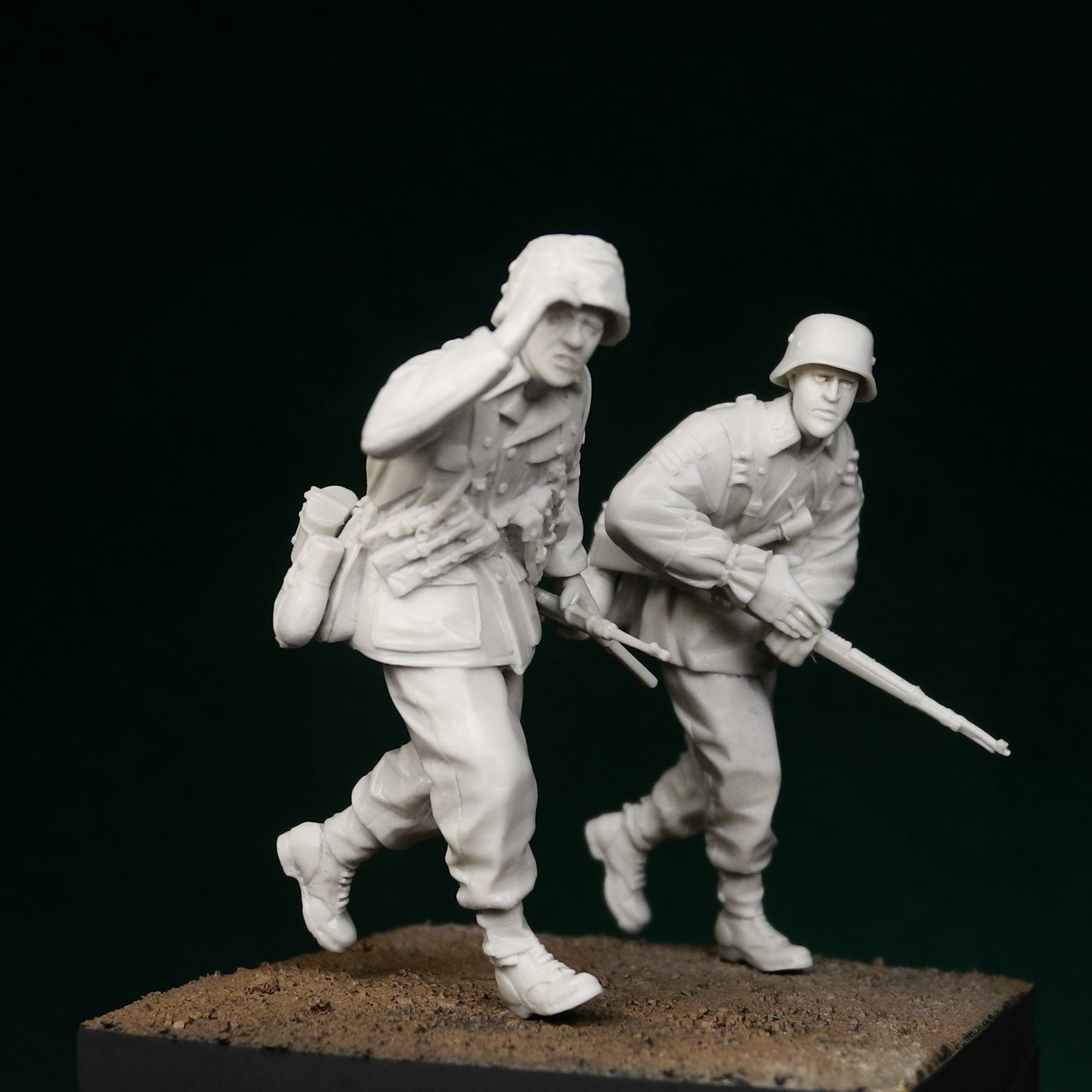Rado Miniatures RDM35006 figurky 1/35 resin sada 2 ks pár
