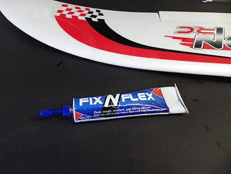 Deluxe Materials Fix'n'Flex AD78 lepidlo pružné