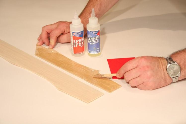 Deluxe Materials Speed Epoxy II epoxid 28 g 4 minuty