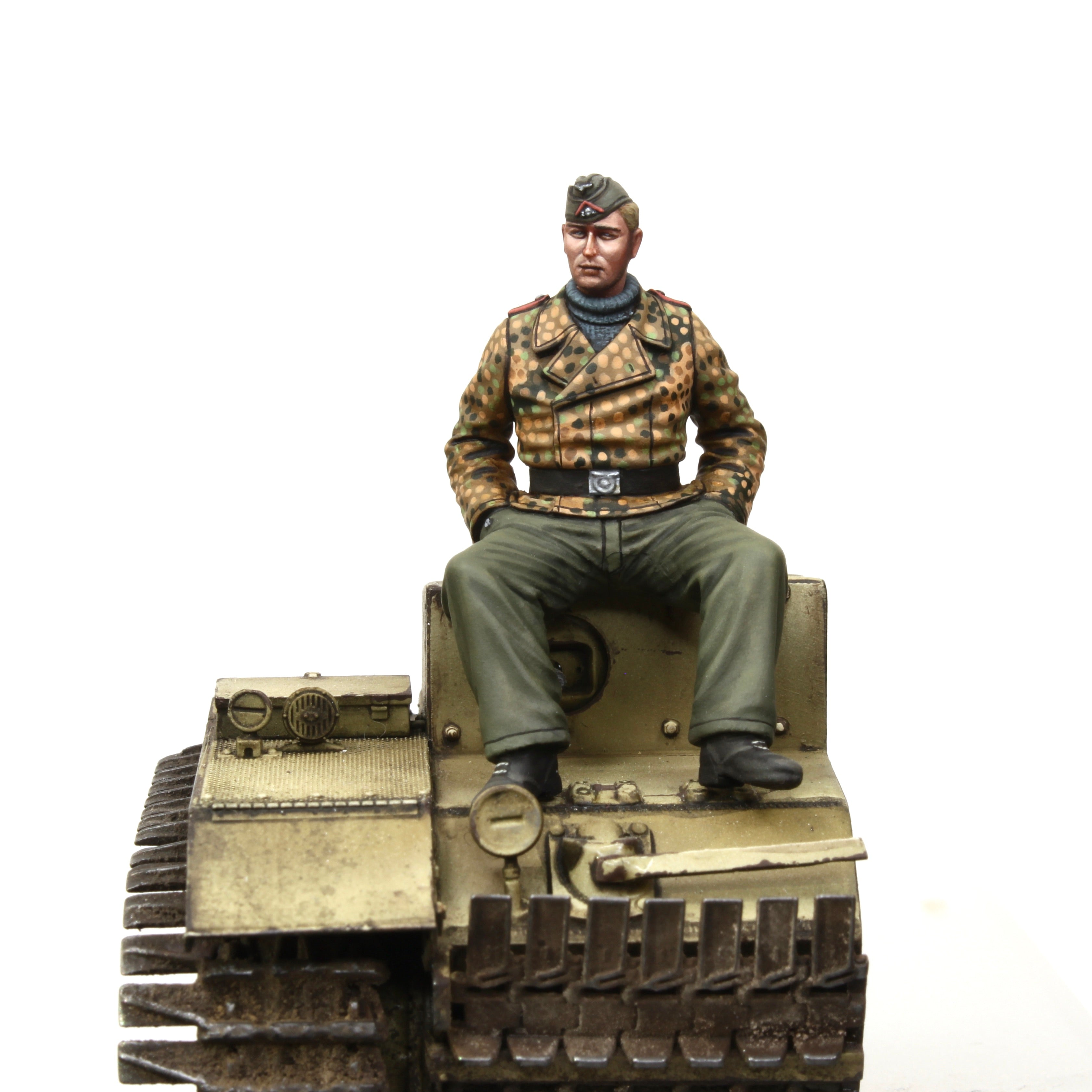Rado Miniatures 35066 figurka tankista W-SS 1/35