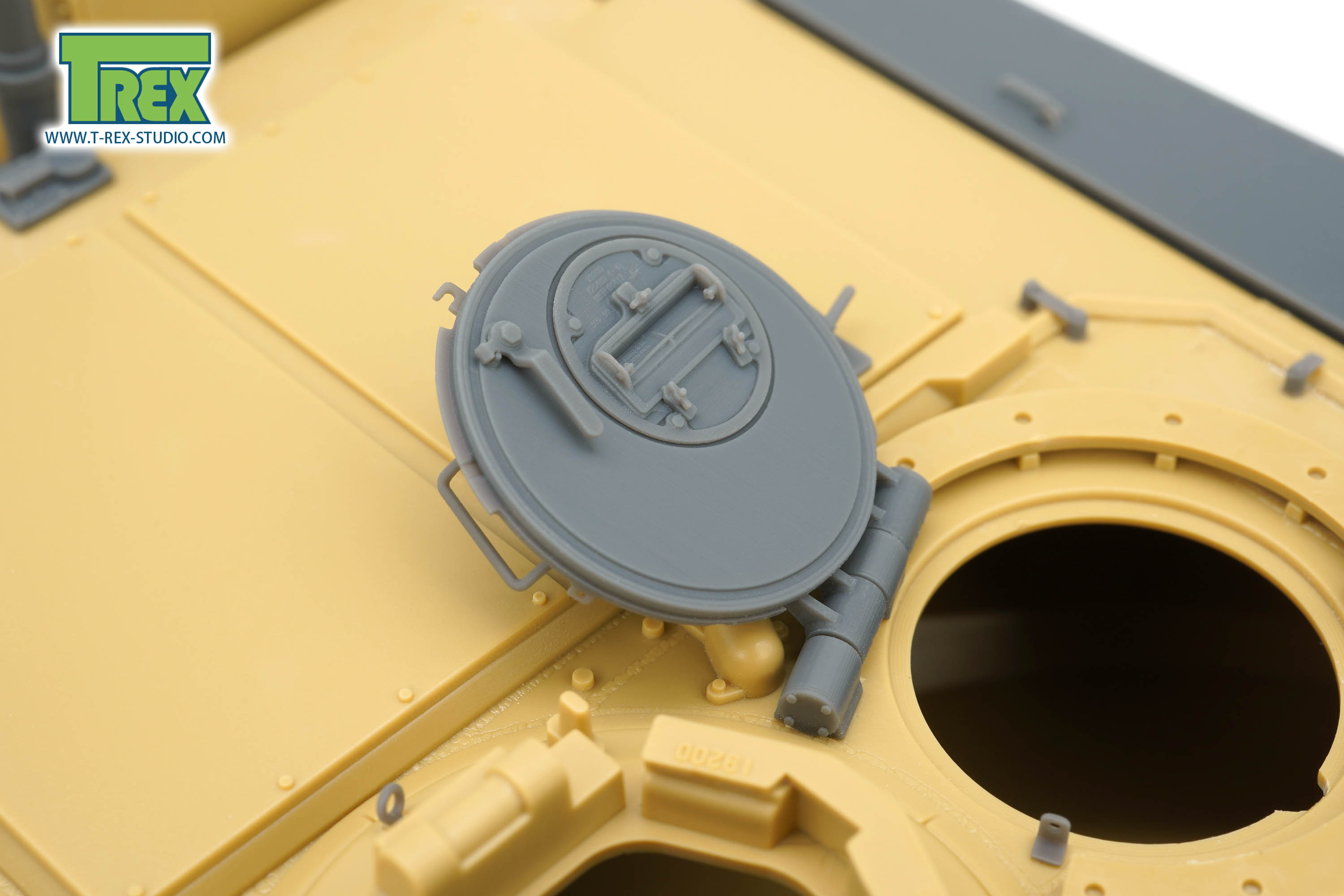 T-Rex Studio TR35193 M1A1 poklop nabíječe 1/35 čiré díly