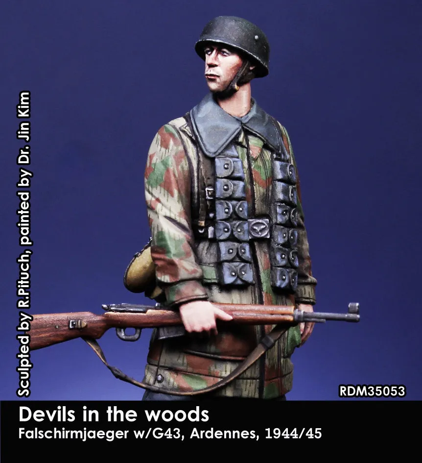 Rado Miniatures RDM35053 resinová figurka 1/35 Fallschirmjäger
