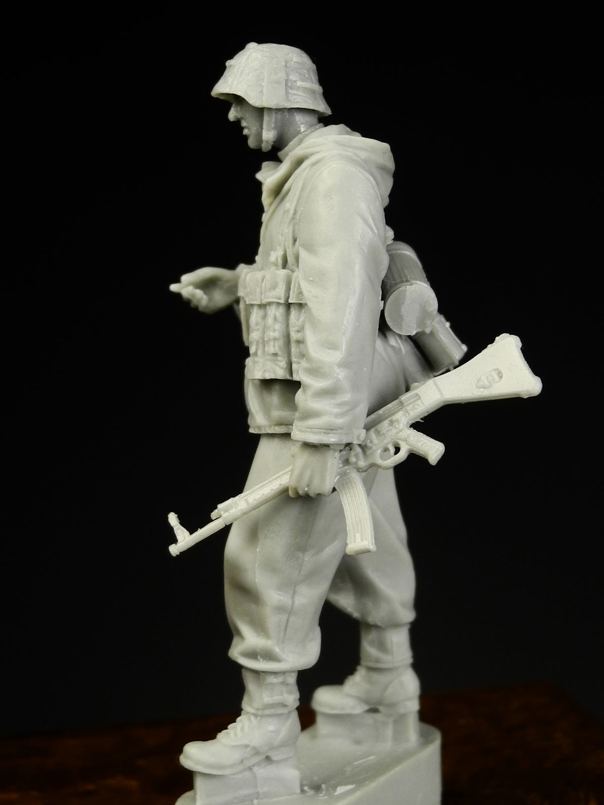 Rado Miniatures RDM35011 figurka resin 1/35 nová forma