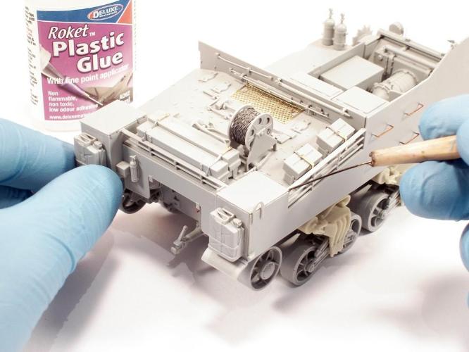 Roket Plastic Glue lepidlo na plasty 30 ml