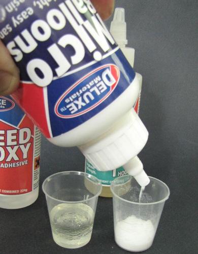 Deluxe Materials Microballoons BD15 plnivo do pryskyřice 250 ml