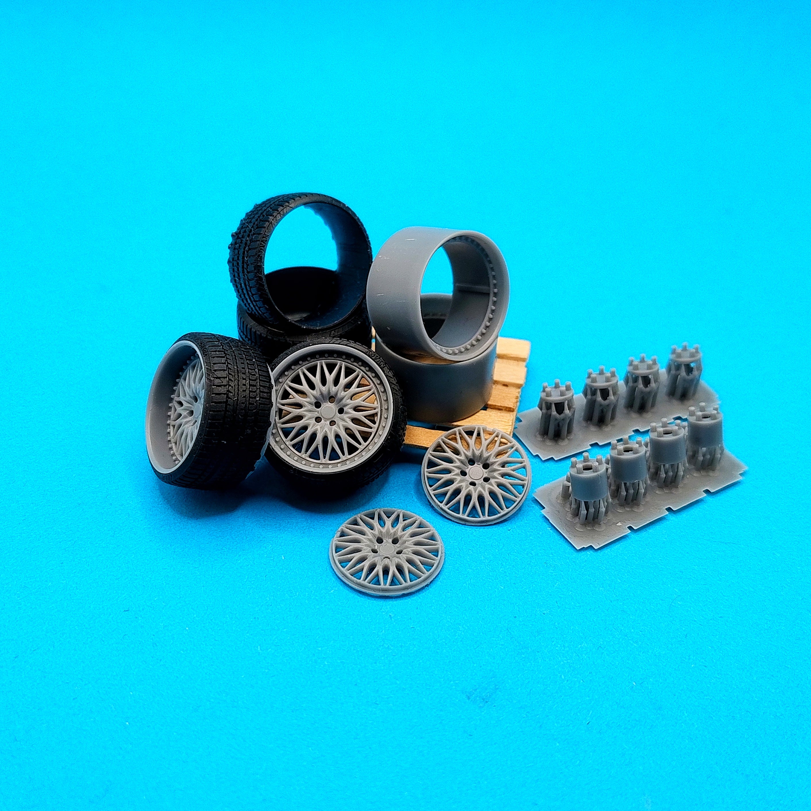 Yamamoto Work VS-XV 18 kola s pneumatikami Limited Edition