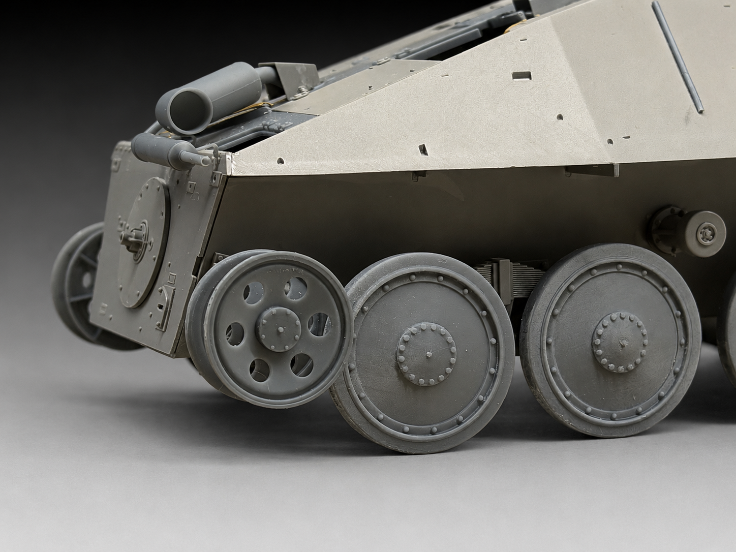 Rado Miniatures RDM35S79 kola Hetzer Takom 1/35