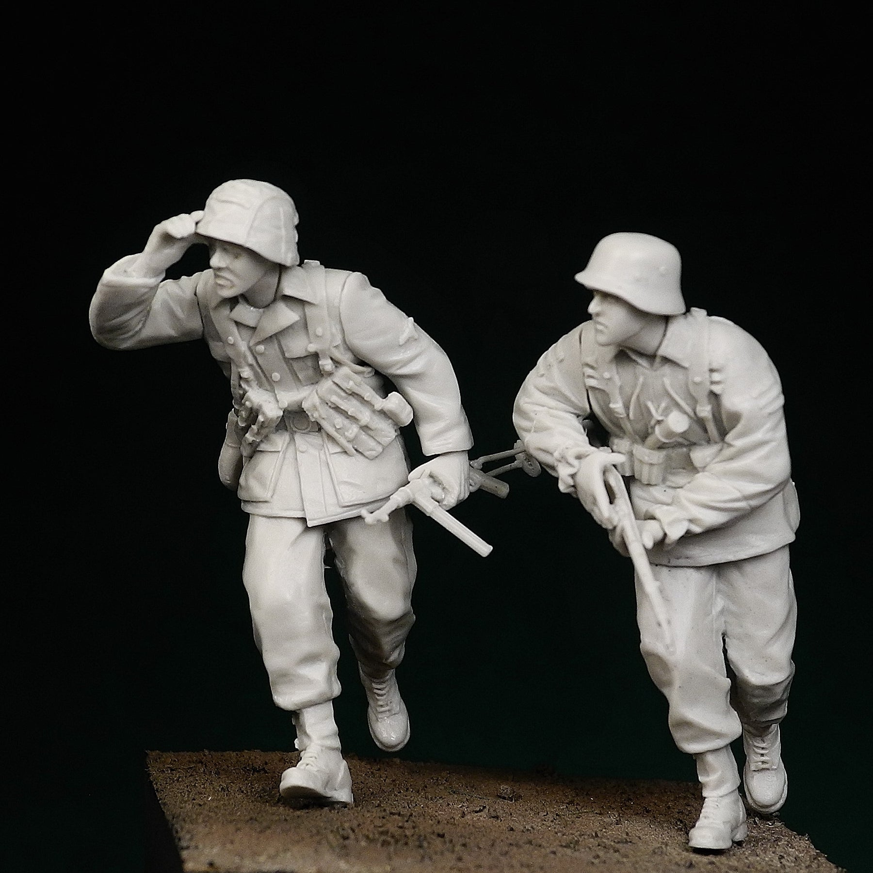 Rado Miniatures RDM35006 figurky 1/35 resin sada 2 ks pár