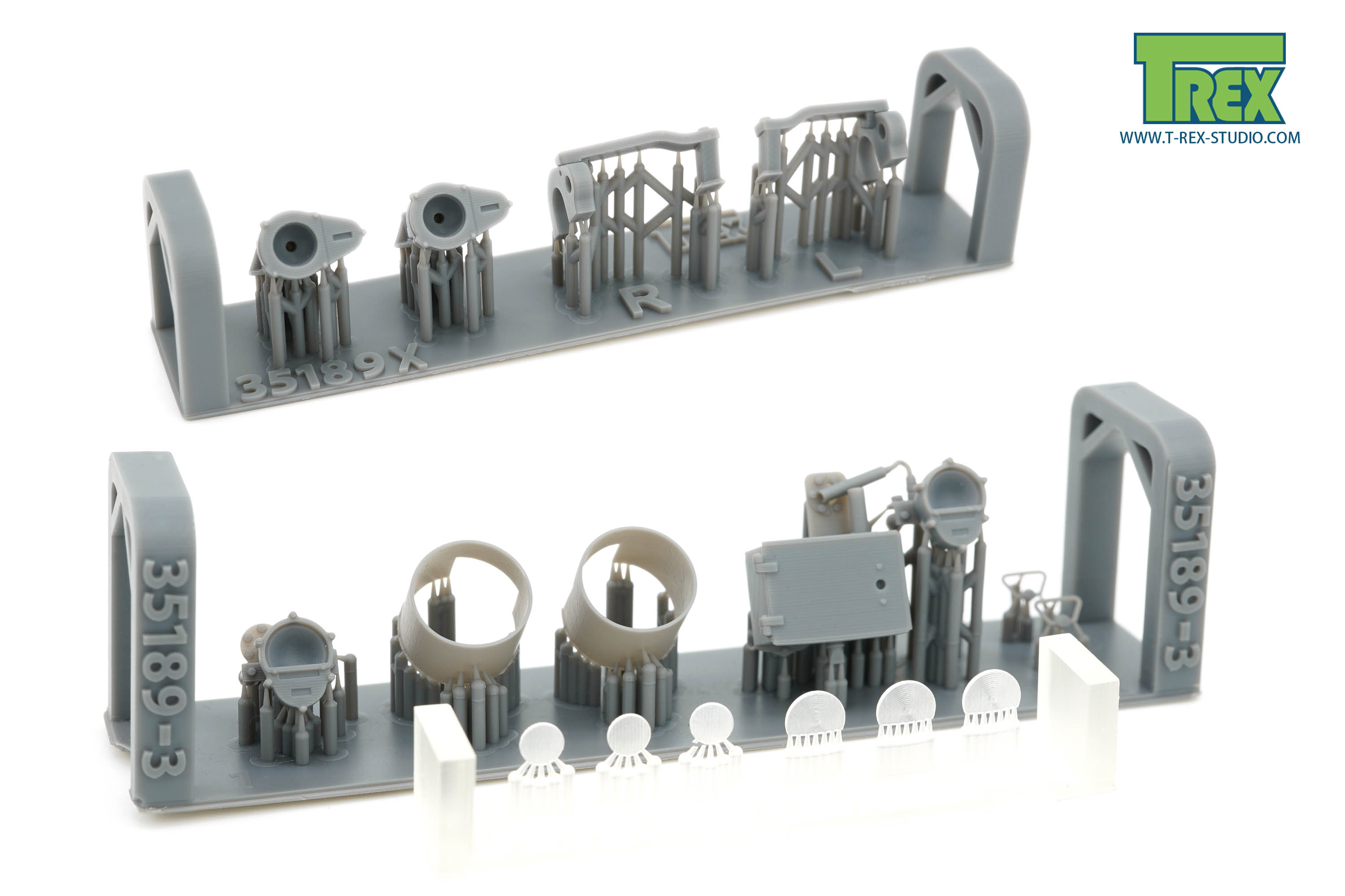 T-Rex Studio TR35189 světla 1/35 M1A1 TUSK
