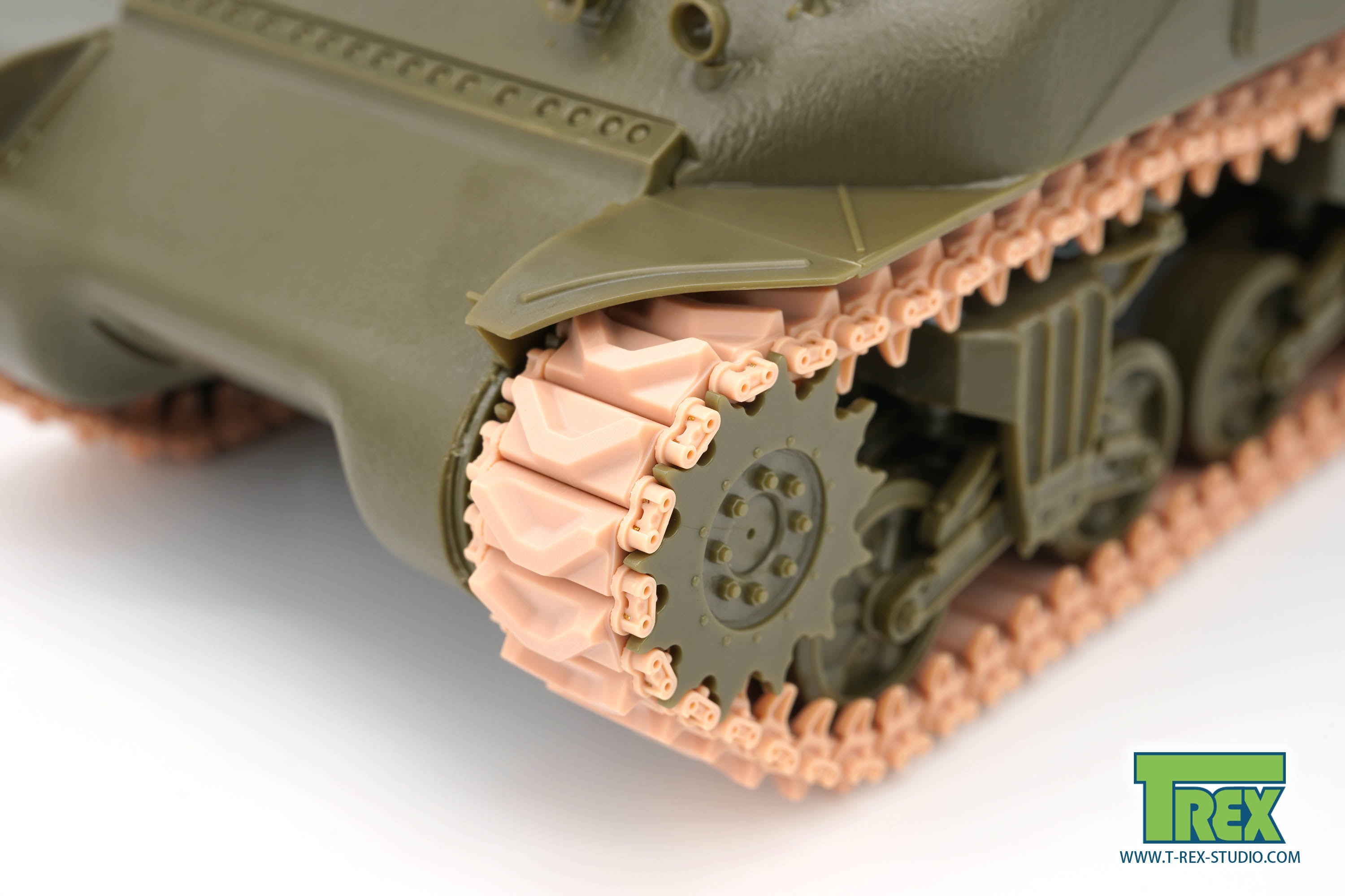 T-Rex Studio TR85067 pásy 1/35 Sherman T-48