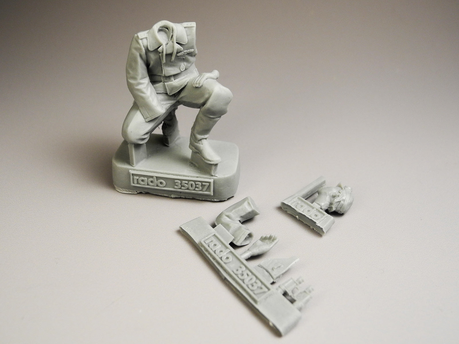 Rado Miniatures RDM35037 figurka 1/35 resin