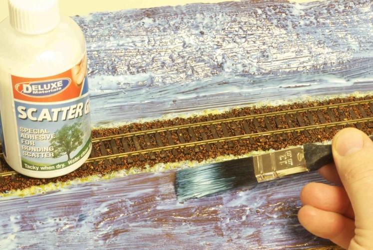 Deluxe Materials Scatter Grip AD25 lepidlo na posyp 150 ml