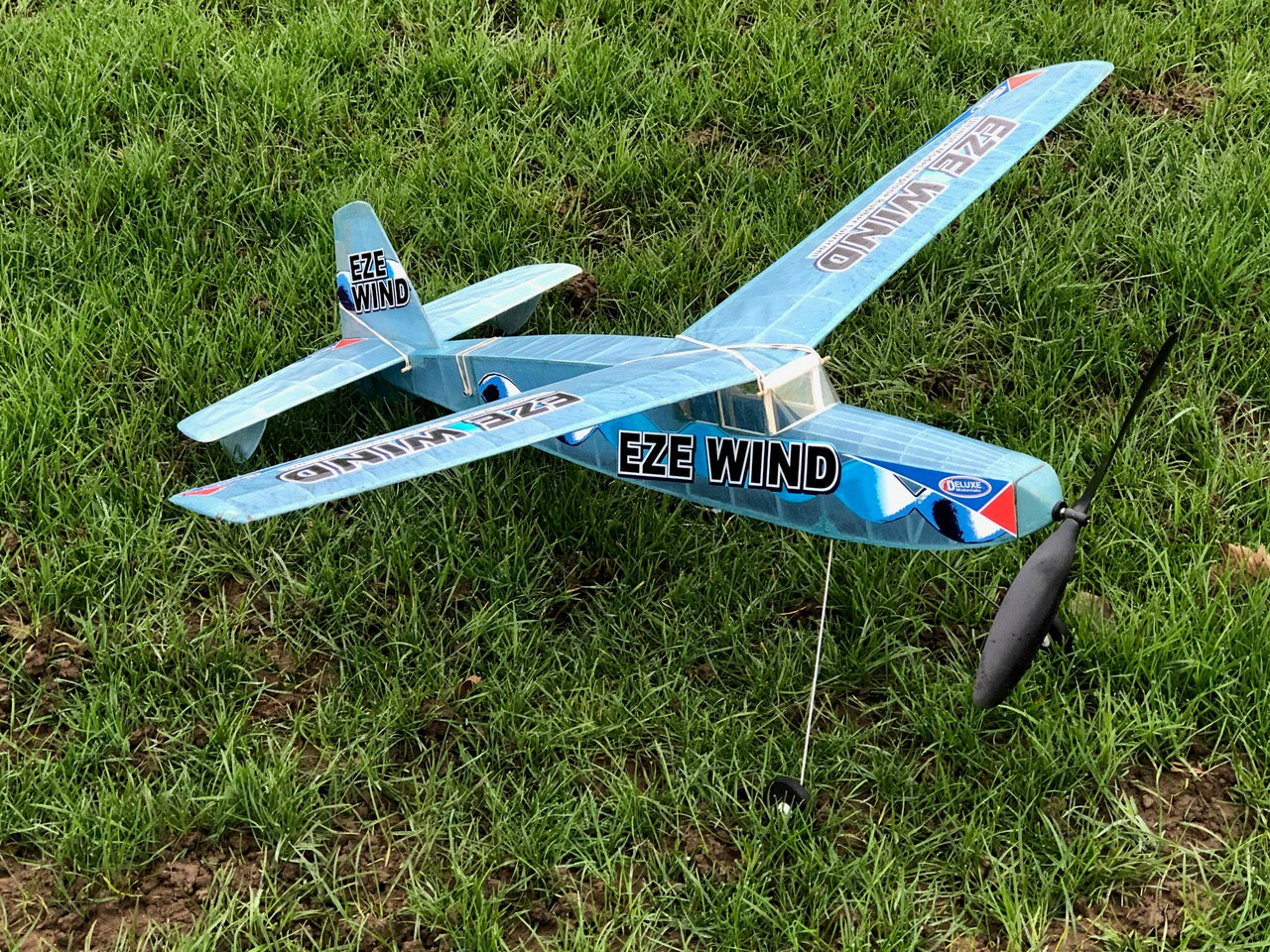 Deluxe Materials Eze Wind silikonový lubrikant na gumu