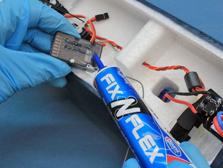 Deluxe Materials Fix'n'Flex AD78 lepidlo pružné