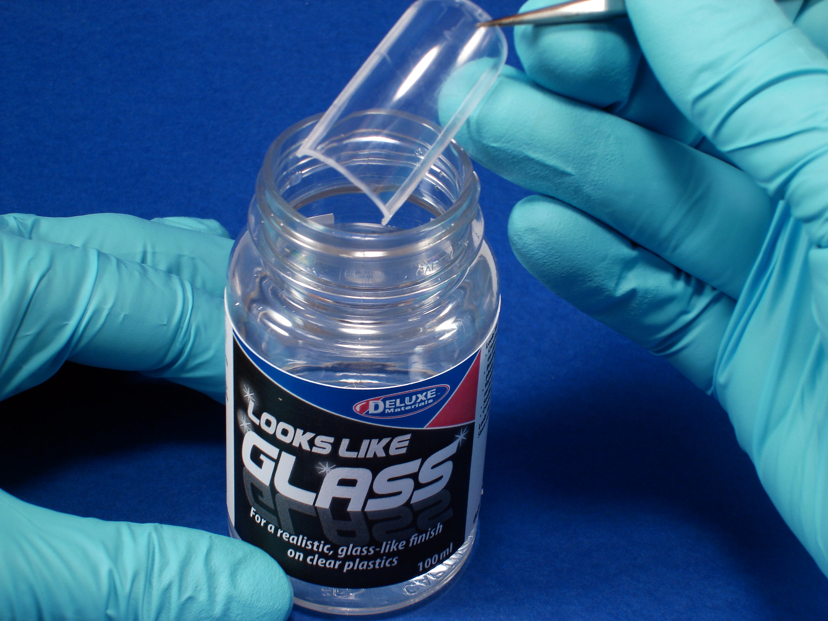 Deluxe Materials BD67 Looks Like Glass lak 100 ml