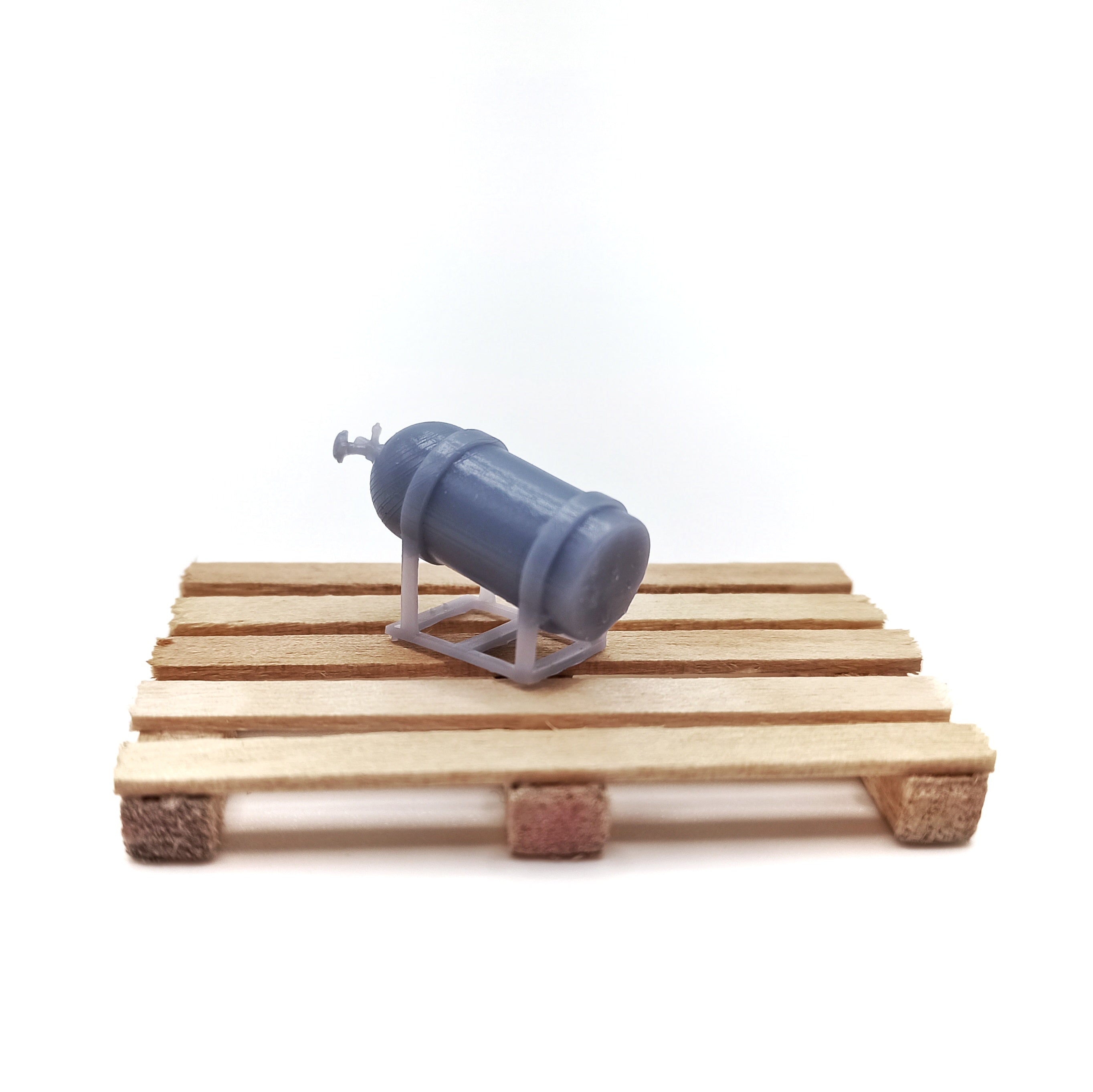 Yamamoto Model Parts Nitro Bottle lahev na model s držákem