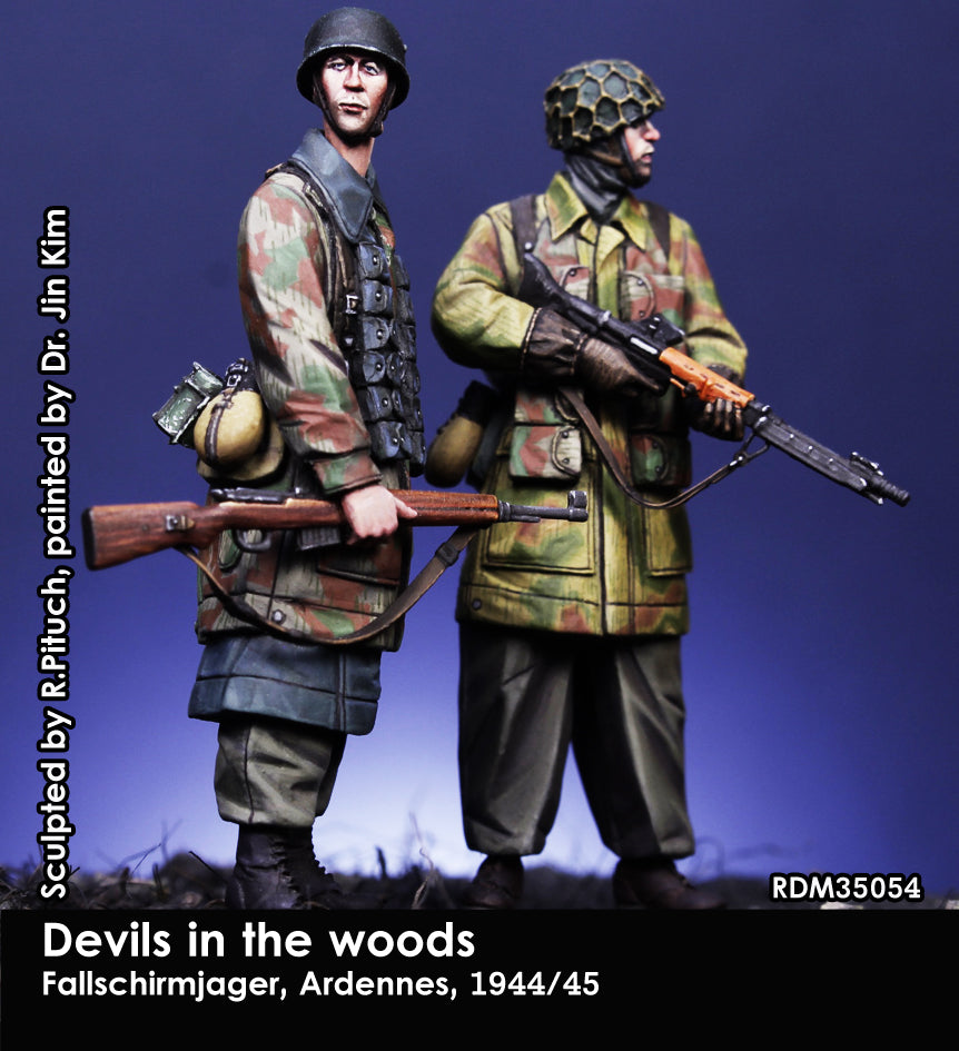 Rado Miniatures RDM35054 Fallschirmjäger figurky 1/35 2ks
