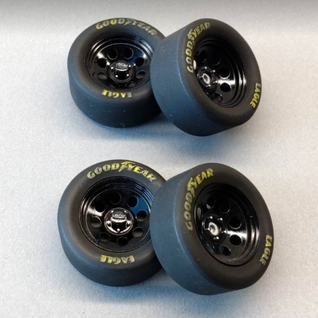 Yamamoto Cragar 397 15 kola s pneumatikami retro
