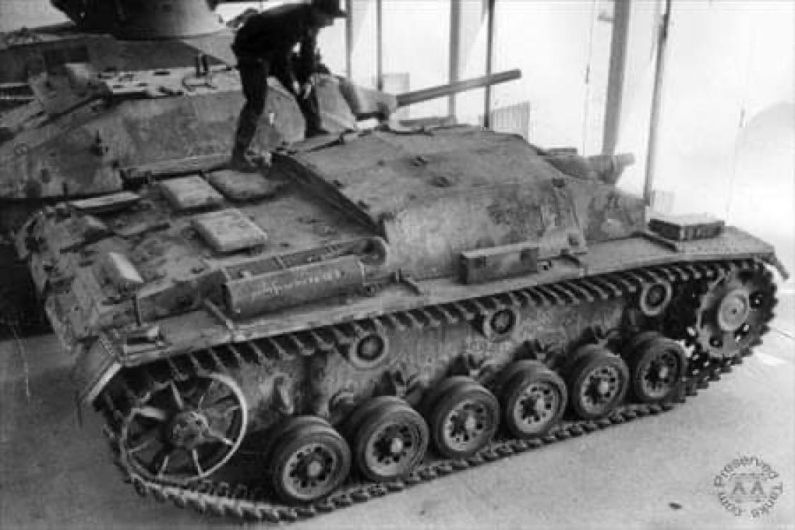 Rado Miniatures RDM35S10 StuG III filtry 1/35 Tropen