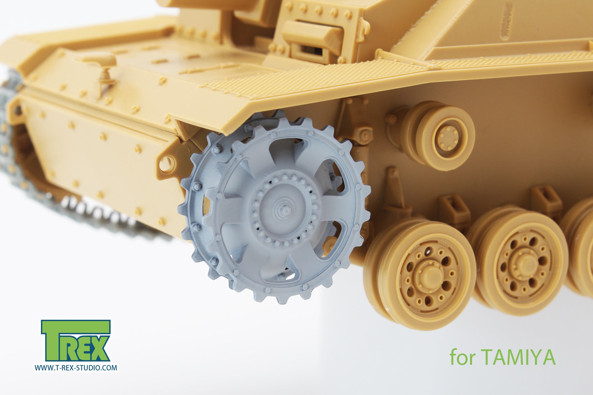 T-Rex Studio StuG III Late A hnací kola 1/35 Tamiya
