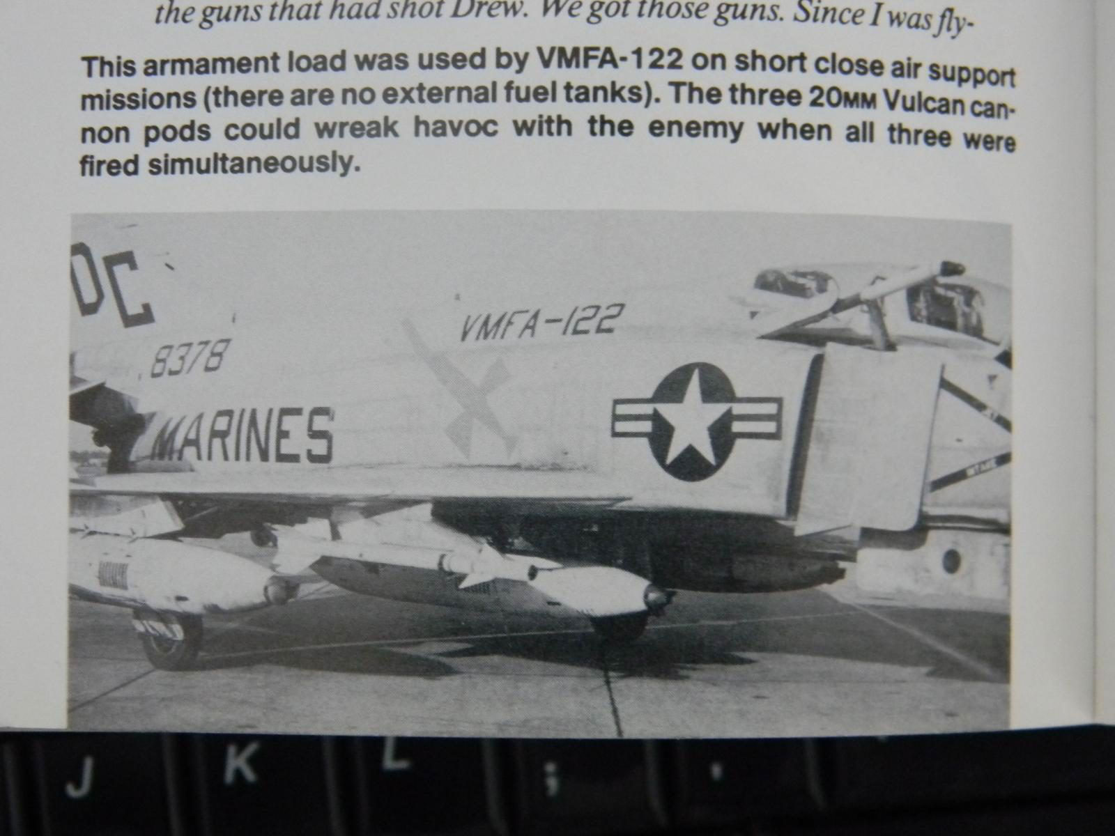 CAM Decals MILSPEC MS 32-052 obtisky 1/32 F-4B VMFA-122