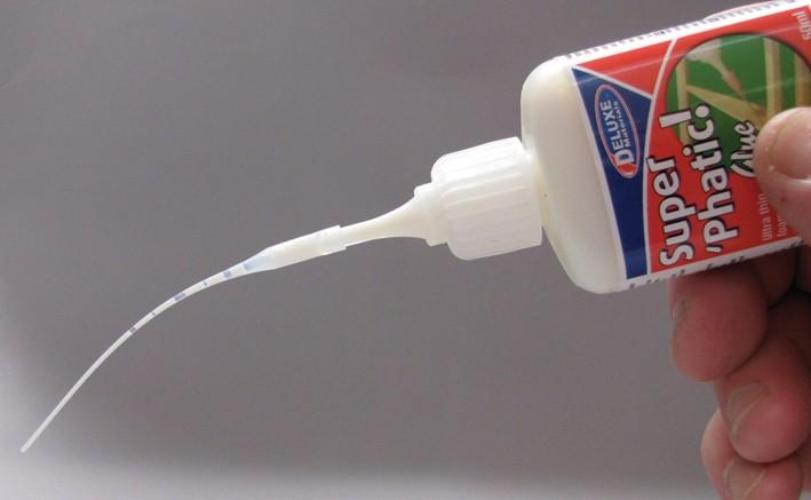 Deluxe Materials Super Phatic AC21 lepidlo na dřevo 50 ml